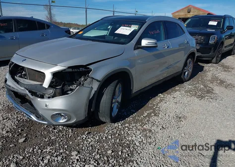 2018 Mercedes-Benz Gla 250 4Matic z USA, uszkodzony, nr VIN WDCTG4GB5JJ490318